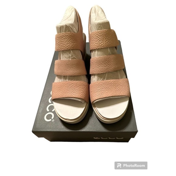 ECCO Shape Wedge Plateau Sandal in Rose Poussiere - Picture 6 of 11